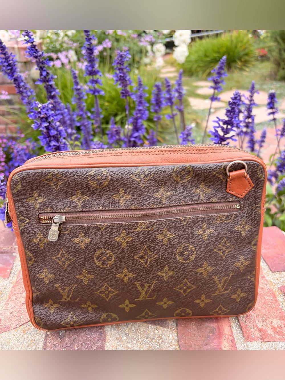 Authentic Louis Vuitton Monogram Vintage 1984 Clutch Purse No Strap